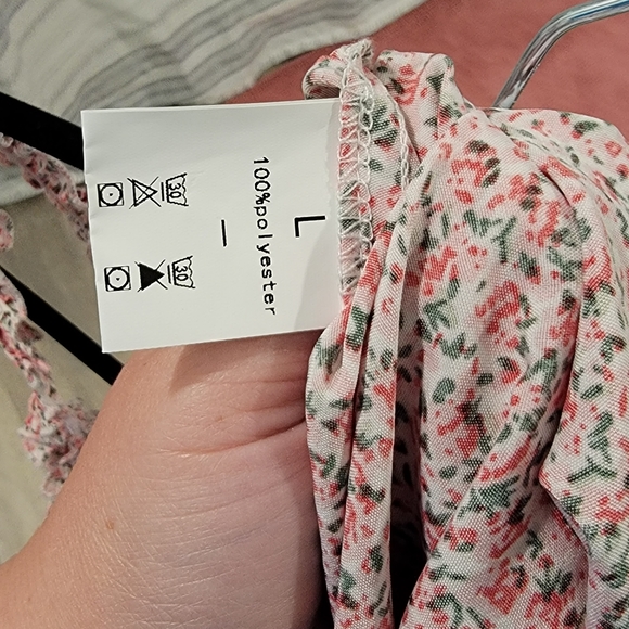 Sundress - Picture 4 of 4